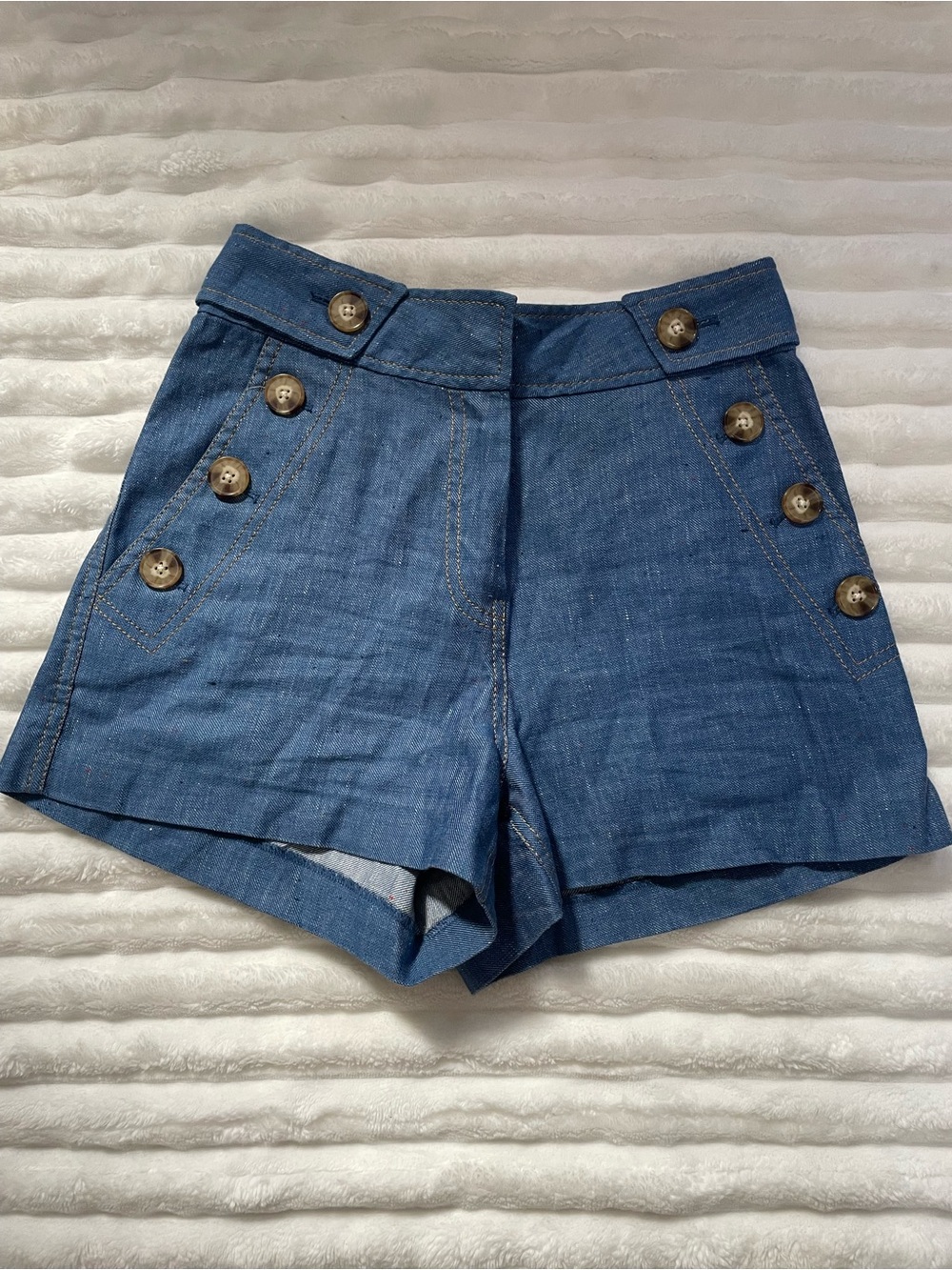 10 Crosby Derek Lam Light Blue Sailor Button High-Waist Shorts - Picture 4 of 16